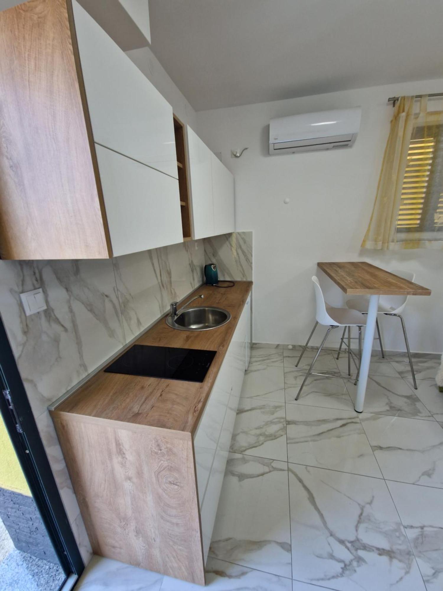 Apartmán Sunce Vrbnik Exteriér fotografie