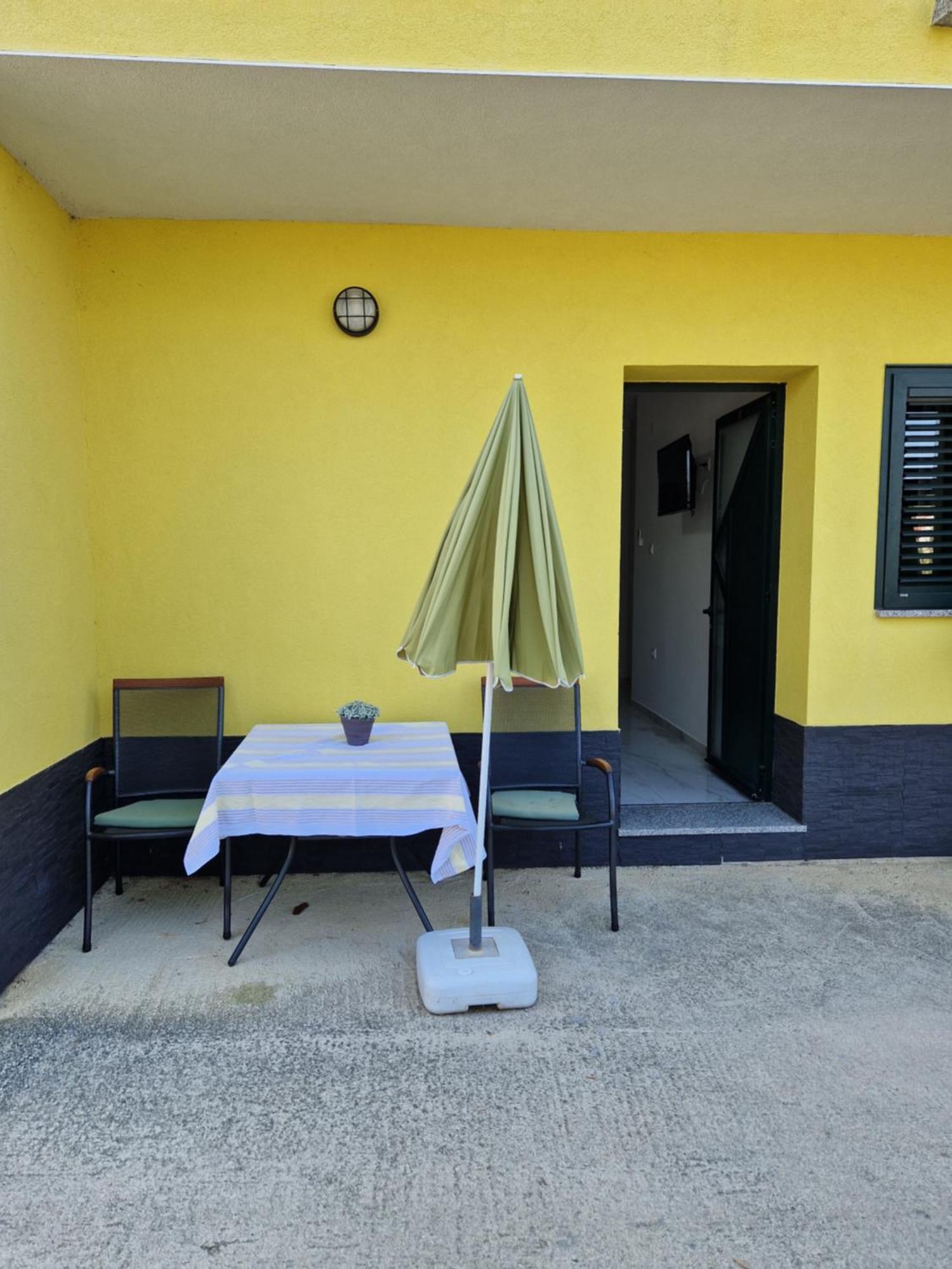 Apartmán Sunce Vrbnik Exteriér fotografie